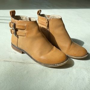 Zara nude booties Euro size 27 Loved condition